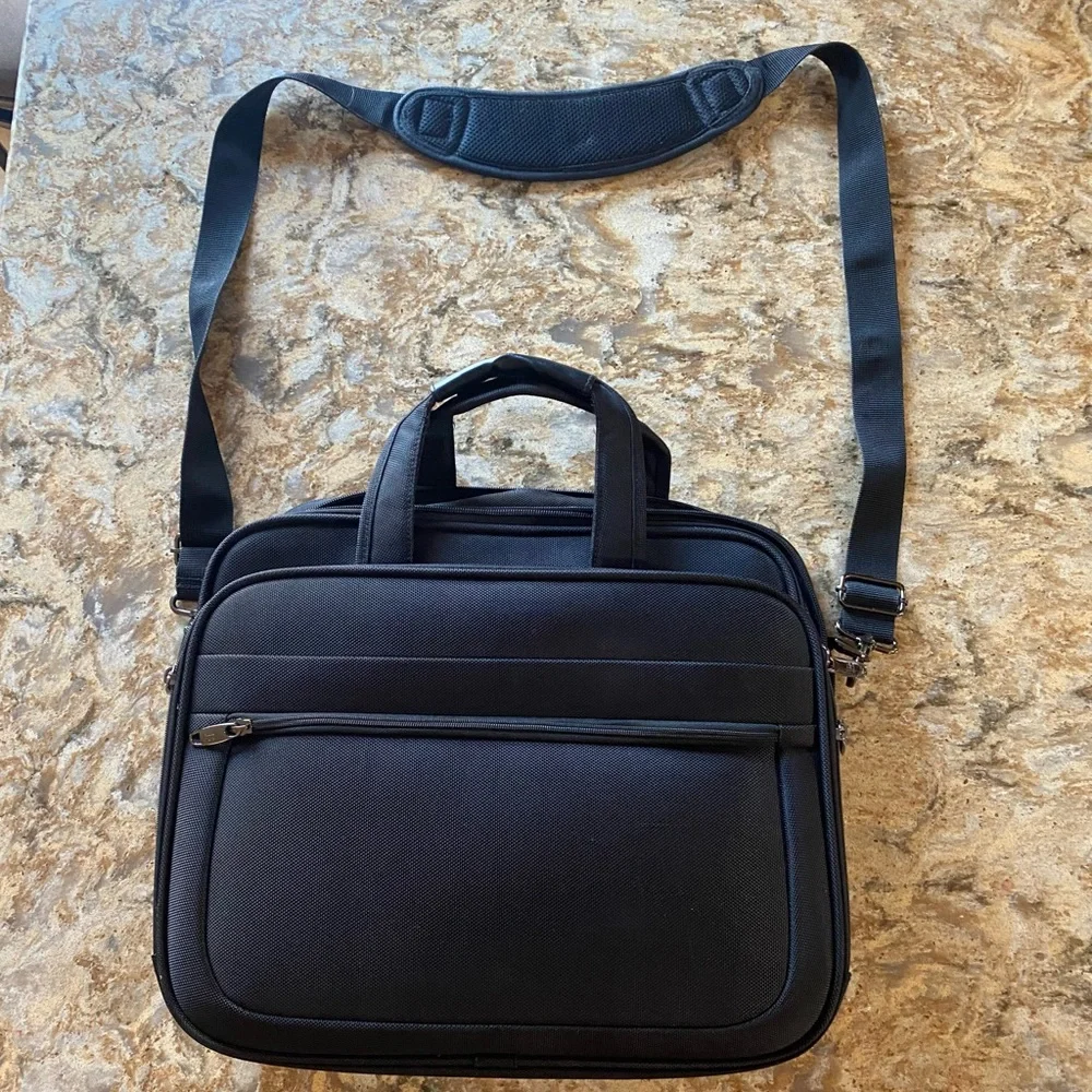 Brookstone Checkpoint Friendly Ballistic Nylon Laptop Bag Briefcase w FREE Gift